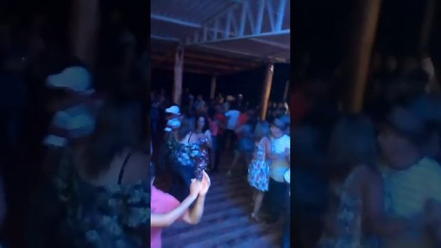 Mazinho Markes e Fernando botando pra quebrar no Lindóia ventura em águas de Lindóia смотреть онлайн
