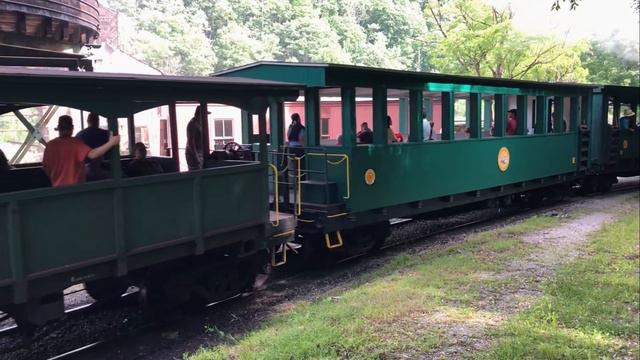 Steam Engine Runs Over Penny, Servicing Steam Locomotive At Cass Scenic Railroad, Cass West Virgini смотреть онлайн