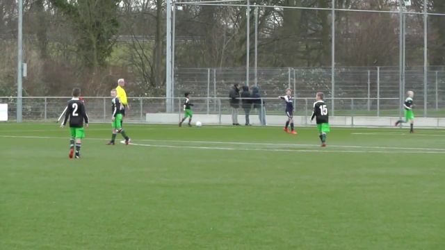 Doelpunt Omar tegen Almere City смотреть онлайн