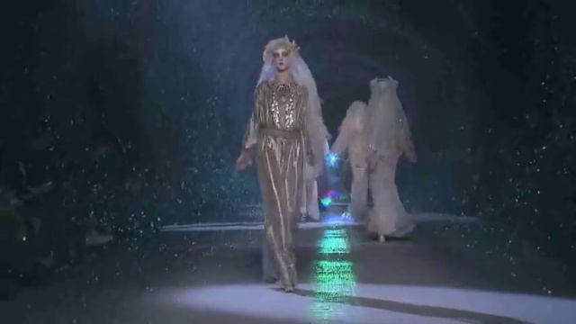 John Galliano | Fall Winter 2009/2010 Full Fashion Show | Exclusive