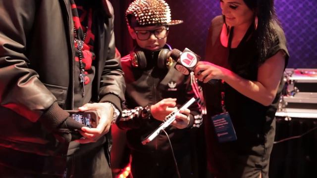 DJ Paul of Three 6 Mafia demos #MonsterGODJ at CES 2014 смотреть онлайн