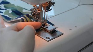 Секреты трикотажа. Подгибка низа изделия из трикотажа плоскошовкой/распошивалкой