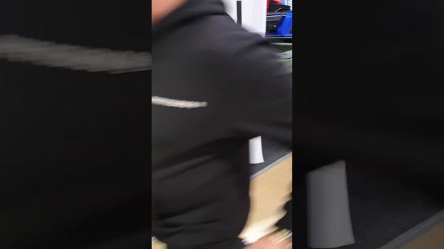 Уникальный колёсно-гусеничный вездеход с пластиковым корпусом - TINGER Armor смотреть онлайн