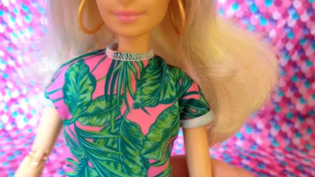 Wheelchair Barbie Fashionista Doll Review