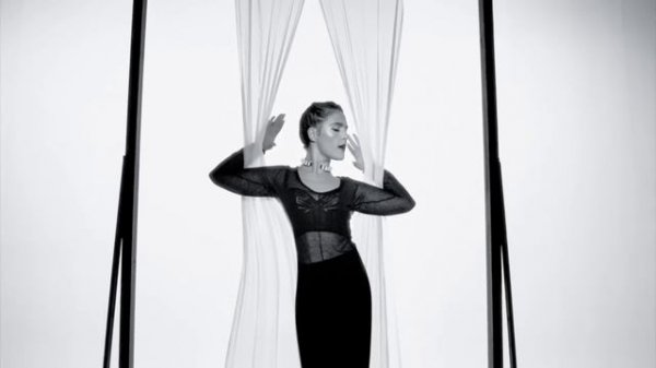 Jessie Ware - Night Light