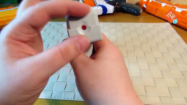 Новинка НЕРФ с самыми точными стрелами Бластер Nerf Elite Accustrike Falconfire смотреть онлайн