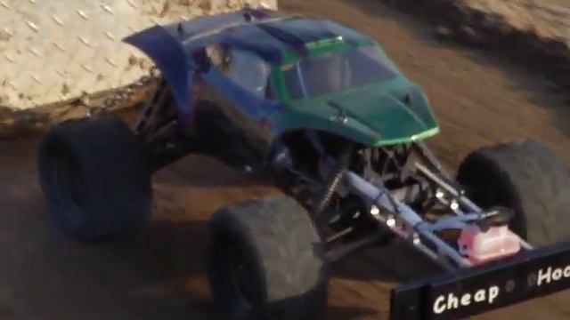 No Limit RC World Finals 2011 - Big Block Sled Pulling Joe Fleming Slow Mo смотреть онлайн