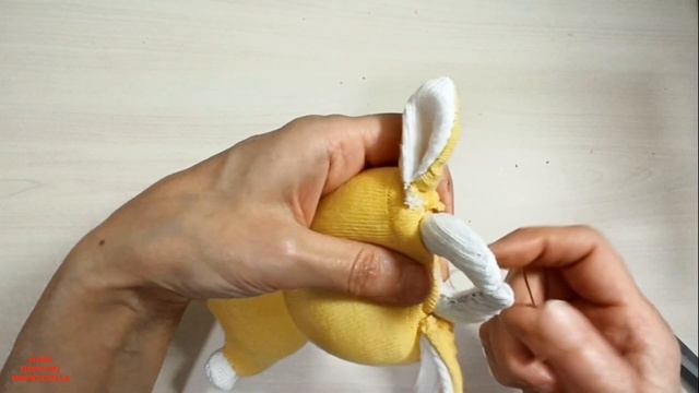 2021 İN ÇORAPTAN EN SEVİMLİ BUZAĞISI🧦-SADECE ÇORAPLA-THE MOST CUTE CALF OF 2021🧦 смотреть онлайн