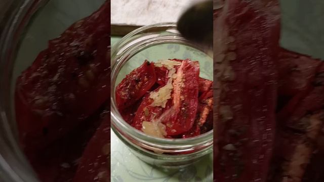 Вяленые помидорчики в микроволновке