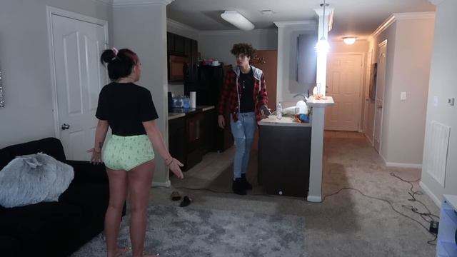 CAME HOME FROM THE CLUB DRUNK PRANK ON GIRLFRIEND! *SHE'S CRAZY* смотреть онлайн