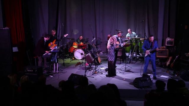 Дуэт "Александра и Константин" и группа "БорЖоМи". "Неразделенная на части любовь" Live 2016 смотреть онлайн