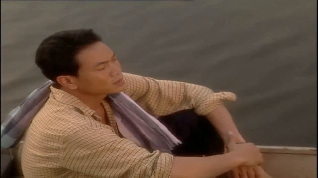 ริมฝั่งหนองหาน - มนต์แคน แก่นคูณ【OFFICIAL MV】