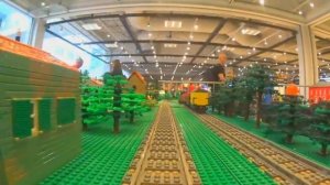 LEGO скоростной поезд 10507 Видео для детей. Огромный макет. Super  LEGO Train Track Setup!