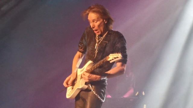 Steve Vai - Whispering A Prayer (Madrid, 31/03/2023, La Riviera) смотреть онлайн