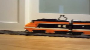 LEGO TGV vs Horizon Express 10233 high speed 9V trains
