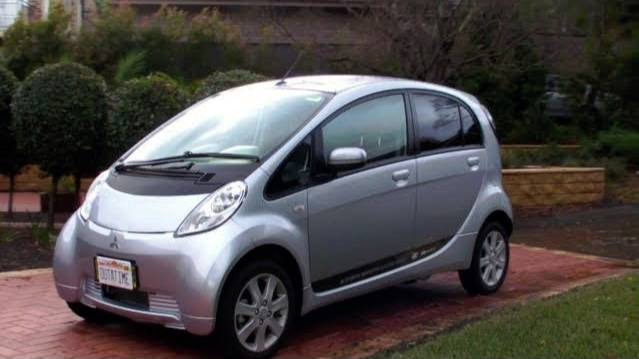 Mitsubishi IMiEV Electric Car Test Drive - EEVblog #179