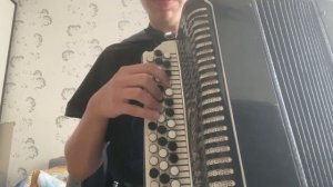 КиШ - Дурак и Молния, разбор на баяне)