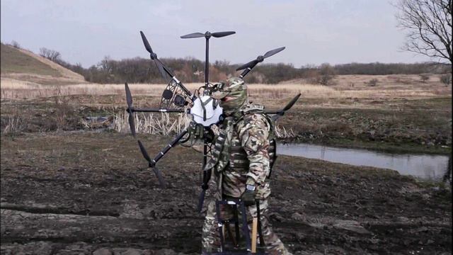 Стало известно, как российские войска используют трофейные дроны «Баба-Яга» смотреть онлайн