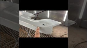 Накладка переднего бампера центральная Renault Duster