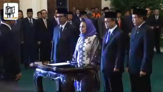 08 07 2013 Sidarto Danusubroto Dilantik Jadi Ketua MPR смотреть онлайн