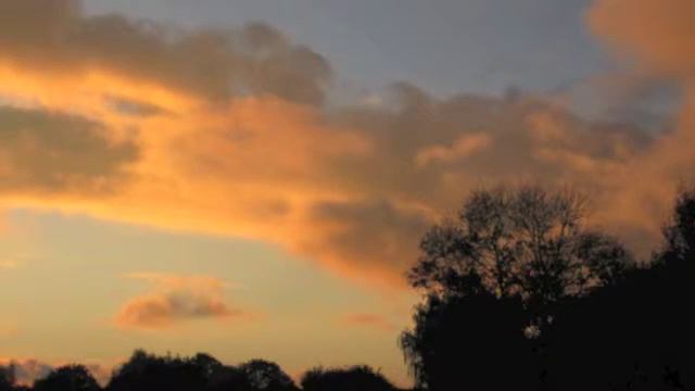 Lange Müller: Ved solnedgang (Piano solo + sangtekst) смотреть онлайн