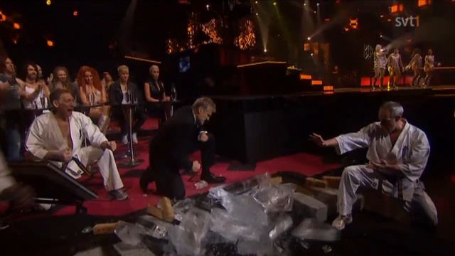 Dolph Lundgren-A Little Less Conversation.(HD720)