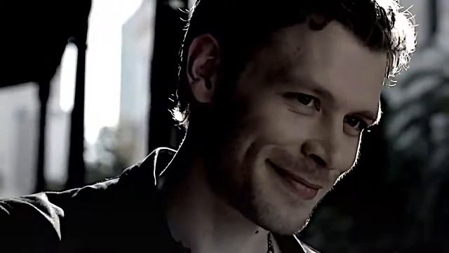 Klaus & Harley - Red lips смотреть онлайн