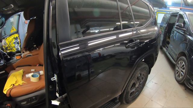 Музыка в Toyota Land Cruiser 300. Замена JBL, шумоизоляция дверей. Исправляем не правильную шумку. смотреть онлайн