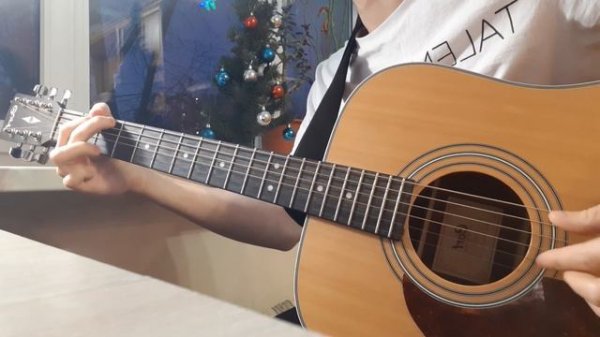 Кино- Восьмиклассница + табы [Fingerstyle]