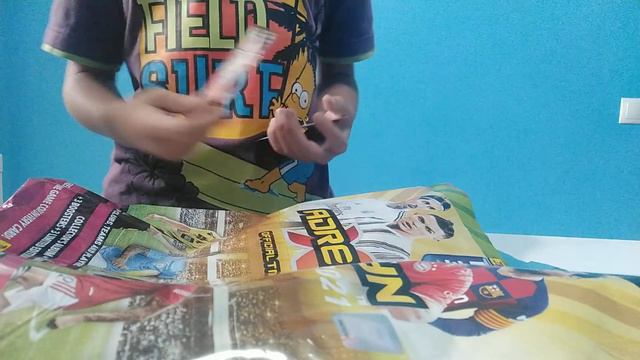 IRL Pack opening Panini Fifa 365 Mega starter pack (Packed an incredible limited edition player) смотреть онлайн
