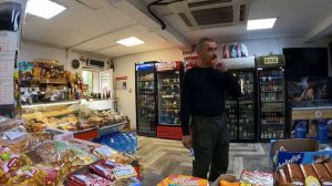 Дима стихоплёт, Витасу всё мало, Братцы нахлебники, Лена с Денисом за воздухом, посылка едет домой'