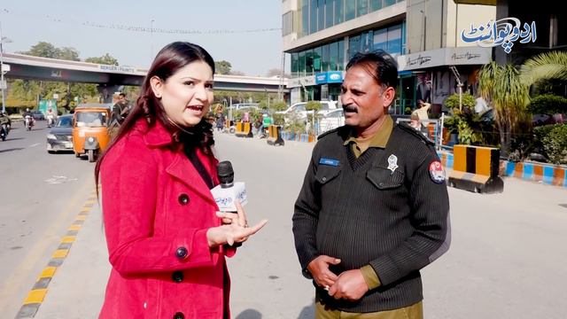 Police Inspector Ne Road Se Milne Wale Currency Bag Ko 2 Hour Me Kaise Malik Ko Wapis Kia? смотреть онлайн