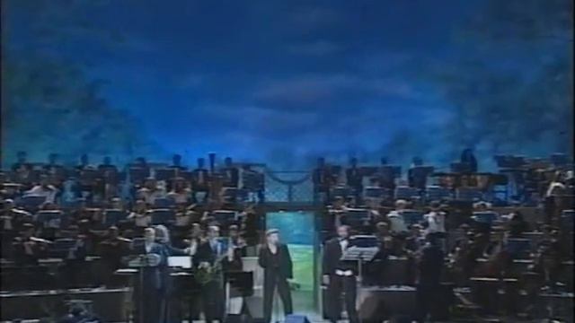 U2 - Miss Sarajevo - Bono, Brian Eno, Luciano Pavarotti (1995) смотреть онлайн