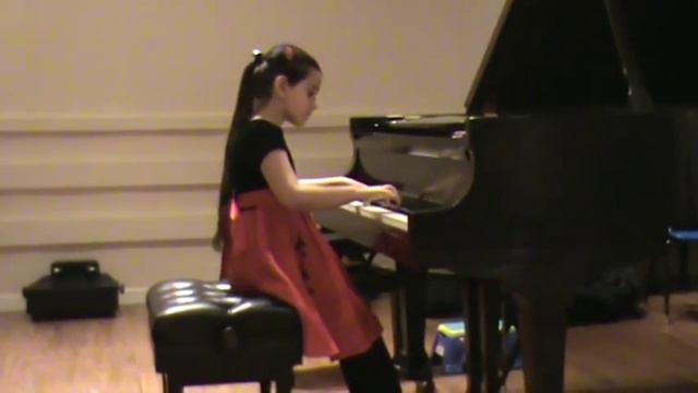 Shostakovich - Dance of the Dolls performed by Yali Levy Schwartz (8 years old) смотреть онлайн