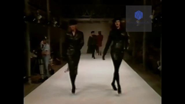 EMMA SJOBERG | Runway Collection