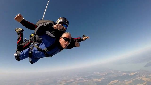 Laca jump 190629 смотреть онлайн