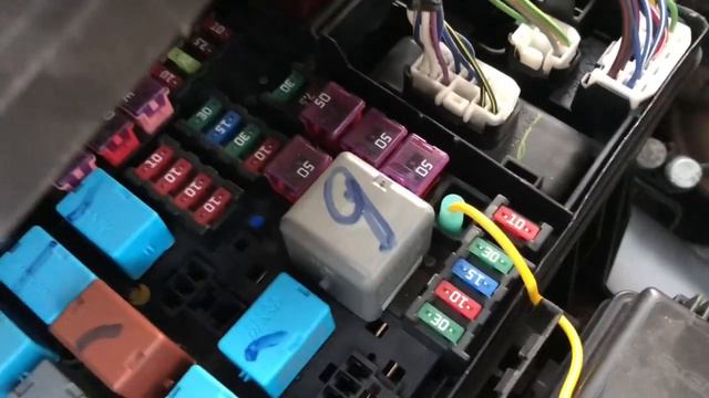 Tacoma Hood Hinge Rago Ditch Light Bracket Install & KC Lights смотреть онлайн