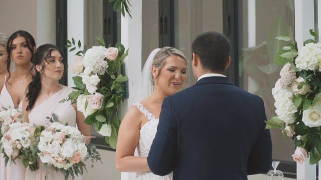 Lucien's Manor // Jessica & Matt смотреть онлайн