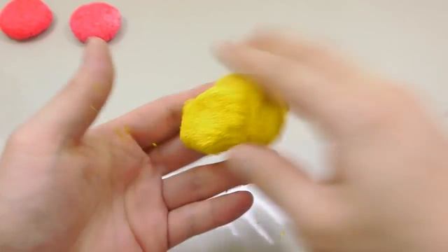 Смешиваем прозрачный лизун и шариковый пластилин! Самое залипательное видео смотреть онлайн