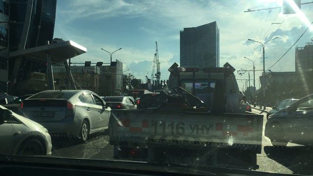 Пробка в центре Улан-Батора смотреть онлайн