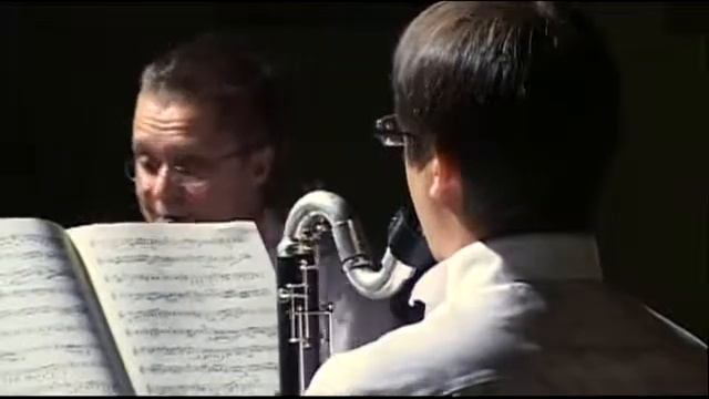 Cracow Clarinet Quartet Alfred Uhl part3 смотреть онлайн