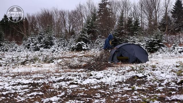 Winter Camping In Snow And Rain смотреть онлайн