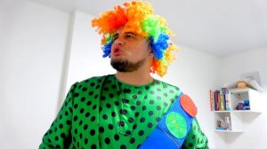 Егорка и Карлос не поделили сладости !!!