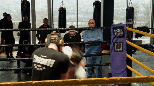 Boxing Sparring January 29, 2023 - Crivoi Victor vs Tîrsînă Octavian смотреть онлайн