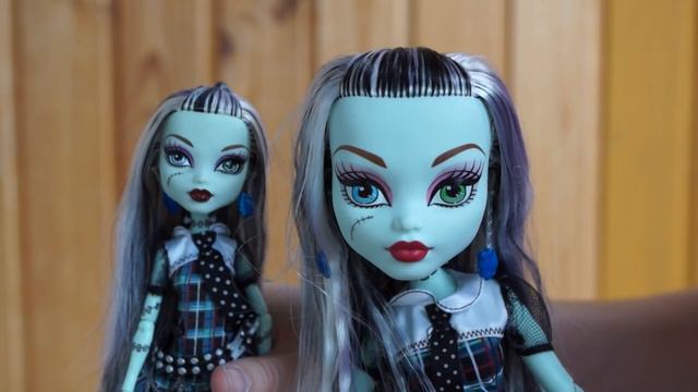 Quick Review: 17' Big Frankie Stein Monster High Tall doll смотреть онлайн