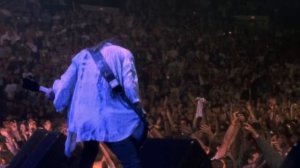 Ozzy Osbourne - Mama, I'm Coming Home (Live & Loud)