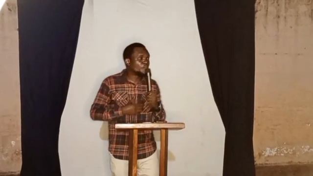 Sango Elamu : Berger Hans Mandiangu смотреть онлайн