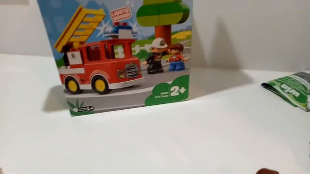Playing Lego Duplo Fire Truck 10901 - Opening Toy Review смотреть онлайн