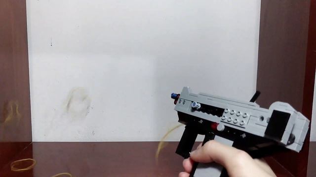 Lego Full-Auto Micro Uzi [Blowback-No Gear-Rubber Band Gun] смотреть онлайн