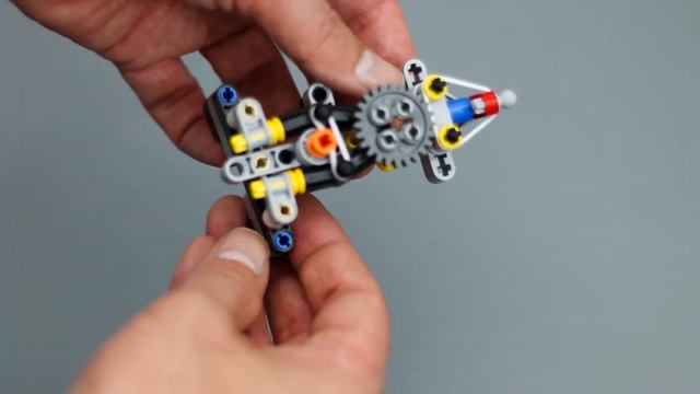 LEGO Technic - 42083 - Bugatti Chiron - Shifter смотреть онлайн